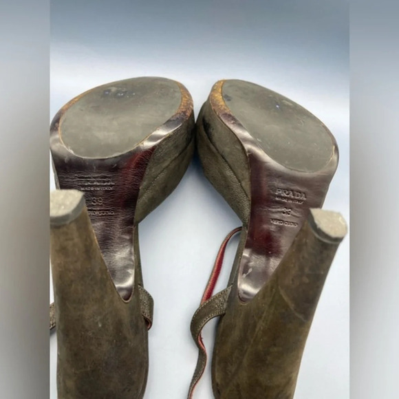 Vintage PRADA Vero Cuoio Peep Toe Embellished Pump - Picture 8 of 14